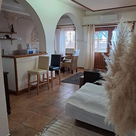 Apartman Romana Postorna Zewnętrze zdjęcie