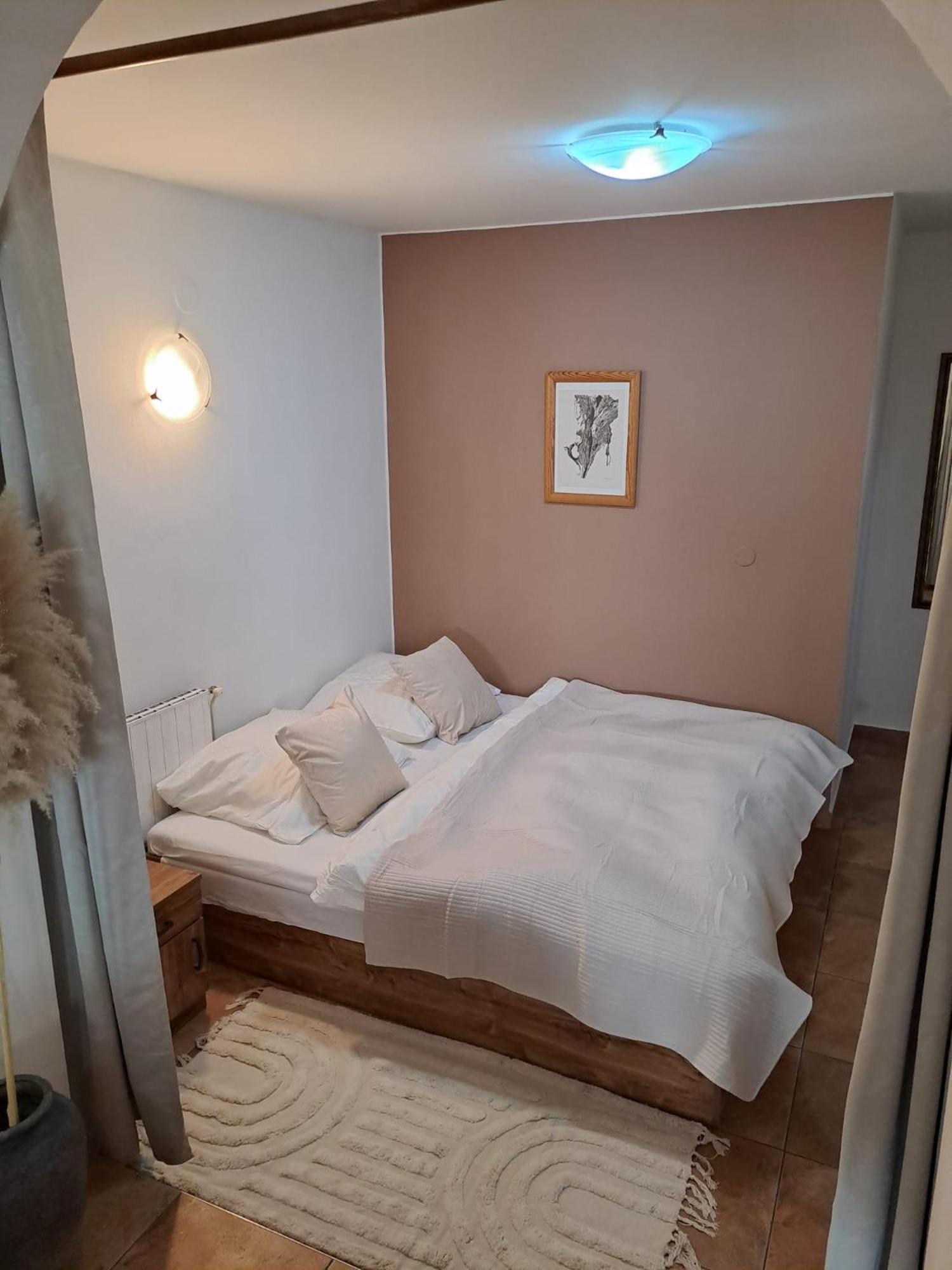 Apartman Romana Postorna Zewnętrze zdjęcie